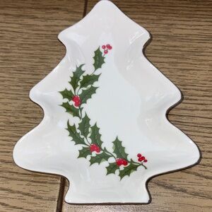Lower price!!Vintage Christmas Tree Shaped Dish with Holly Design